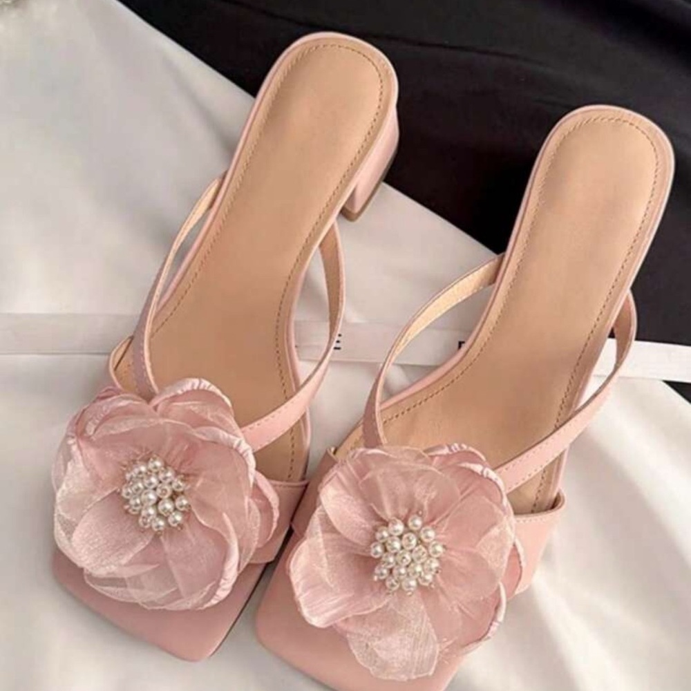 SHEIN Pink Floral Embellished Heels